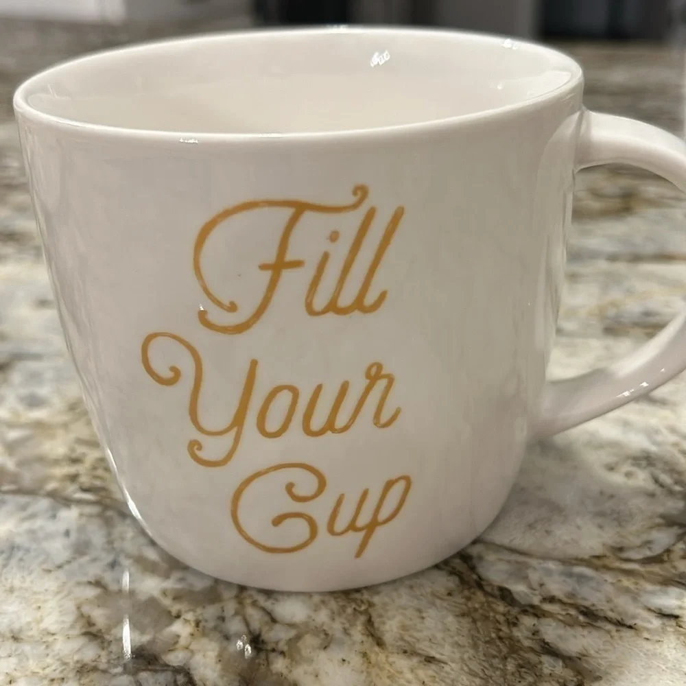 STARBUCKS Fill Your Cup 2016 ceramic mug ☕️